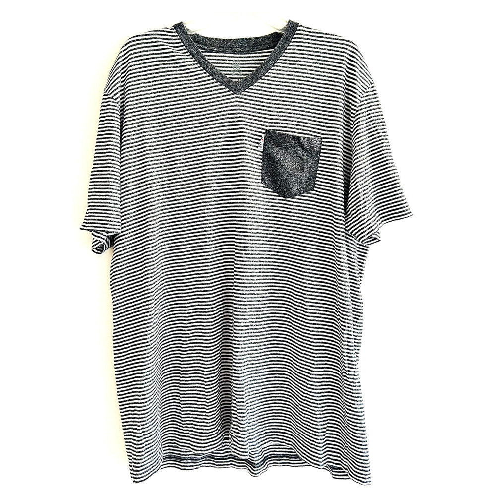 Psycho Bunny | Men's Gray Short Sleeve V-Neck Striped T-Shirt Size 8